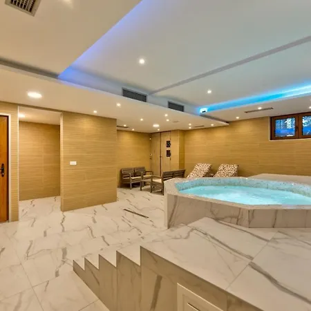 Dexy Luxury And Διαμέρισμα